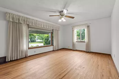 823 Oakwood Drive, Anoka, MN 55303 - Photo 6
