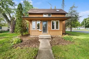 421 Lewis St, River Falls, WI 54022 - Photo 1