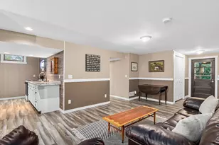 653 Deerwood Dr, Hudson, WI 54016 - Photo 22