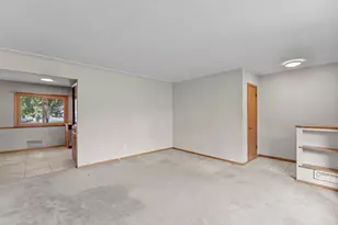 7001 Grimes Ave N, Brooklyn Center, MN 55429 - Photo 8