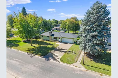 7001 Grimes Avenue N, Brooklyn Center, MN 55429 - Photo 48