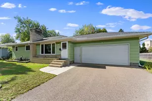 7001 Grimes Ave N, Brooklyn Center, MN 55429 - Photo 2