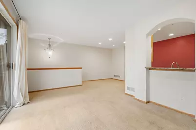 11212 Kinsley Street, Eden Prairie, MN 55344 - Photo 6