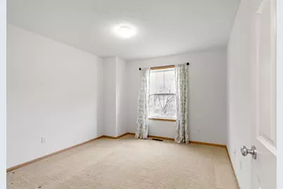 11212 Kinsley Street, Eden Prairie, MN 55344 - Photo 20
