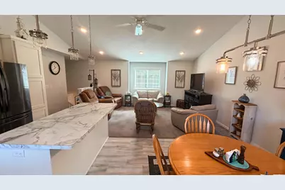 444 Roosevelt Drive, Dresser, WI 54009 - Photo 8