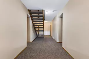 3276 Greenbrier St, Vadnais Heights, MN 55127 - Photo 24