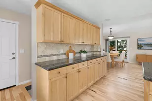 908 Kaymar Ln, Burnsville, MN 55306 - Photo 18