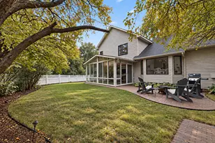 1405 Horseshoe Cir, Eagan, MN 55122 - Photo 20
