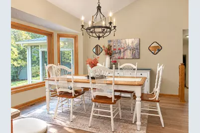 1405 Horseshoe Circle, Eagan, MN 55122 - Photo 6