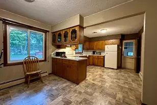 416 S Sunset Ave, Parkers Prairie, MN 56361 - Photo 4