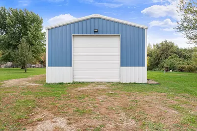 53499 255th Street, Austin, MN 55912 - Photo 14
