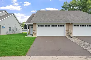 2333 17th Ave E, North Saint Paul, MN 55109 - Photo 26