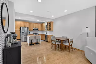 15557 Dunraven Dr, Apple Valley, MN 55124 - Photo 12
