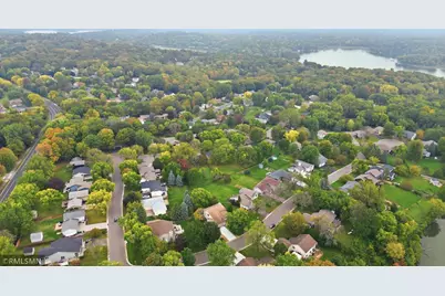 720 Sierra Trail, Chanhassen, MN 55317 - Photo 24