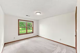 4254 Oakmede Ln, White Bear Lake, MN 55110 - Photo 22