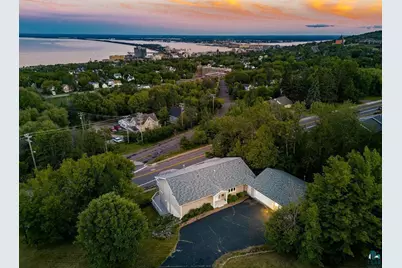 1002 Martha Street, Duluth, MN 55805 - Photo 2