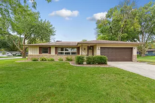1530 Truman Ave, Owatonna, MN 55060 - Photo 1