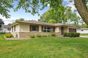 1530 Truman Ave, Owatonna, MN 55060 - Photo 2