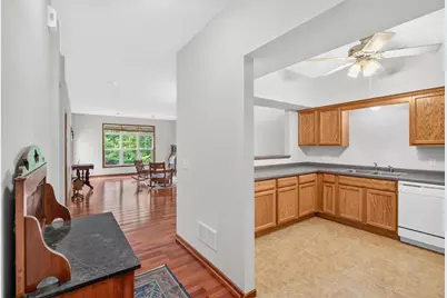 1101 Barclay Street #1101, Saint Paul, MN 55106 - Photo 2