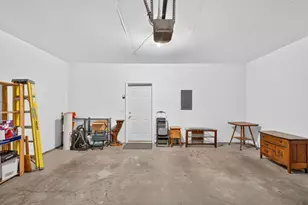 1101 Barclay St, Saint Paul, MN 55106 - Photo 24