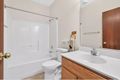 1101 Barclay Street #1101, Saint Paul, MN 55106 - Photo 14