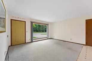 721 Bongey Dr, Menomonie, WI 54751 - Photo 4