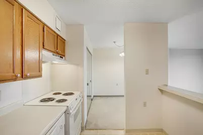 7600 Golden Valley Road #805, Golden Valley, MN 55427 - Photo 6