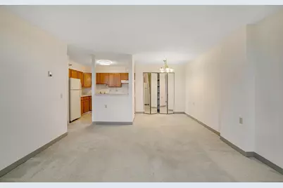 7600 Golden Valley Road #805, Golden Valley, MN 55427 - Photo 2