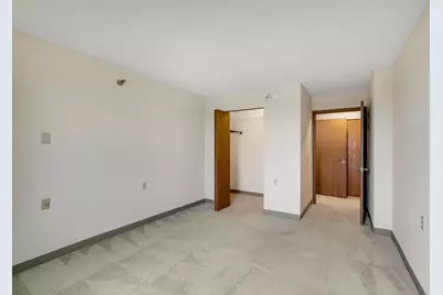 7600 Golden Valley Road #805, Golden Valley, MN 55427 - Photo 16