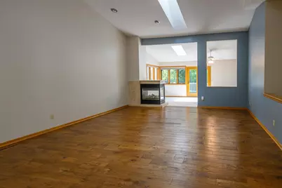 901 Southcross Drive E, Burnsville, MN 55306 - Photo 8