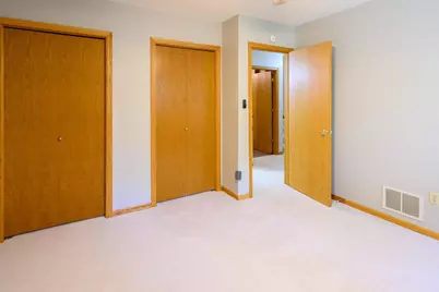 901 Southcross Drive E, Burnsville, MN 55306 - Photo 32