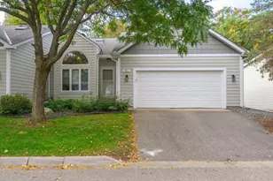 901 Southcross Dr E, Burnsville, MN 55306 - Photo 1