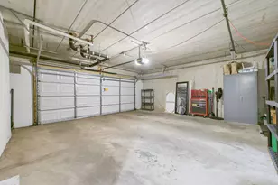1240 County Rd D E, Maplewood, MN 55109 - Photo 22