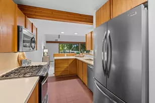 215 Eastbank Ct N, Hudson, WI 54016 - Photo 20