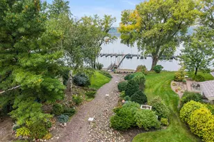 215 Eastbank Ct N, Hudson, WI 54016 - Photo 58