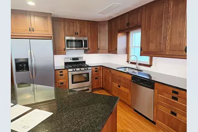 3306 11th Street NE, Austin, MN 55912 - Photo 4