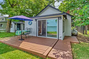 180 Shorewood Dr, Detroit Lakes, MN 56501 - Photo 1