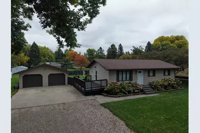 407 W Washington Avenue, Mahnomen, MN 56557 - Photo 1
