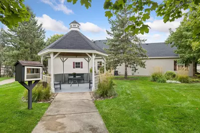 10571 Mississippi Circle N, Brooklyn Park, MN 55443 - Photo 6