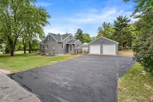 5118 Otter Lake Rd, White Bear Lake, MN 55110 - Photo 2