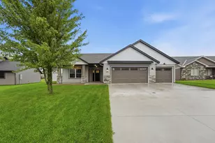 3267 Old Stone Way NE, Sauk Rapids, MN 56379 - Photo 2