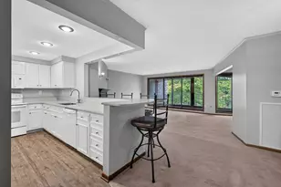 1077 Sibley Memorial Hwy, Saint Paul, MN 55118 - Photo 2