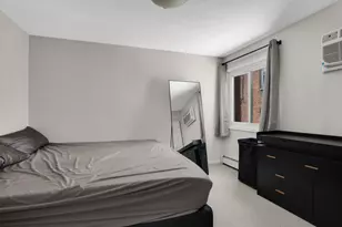 520 Ridgewood Ave, Minneapolis, MN 55403 - Photo 16