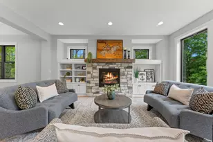 4215 Halsteads Bay Ln, Excelsior, MN 55331 - Photo 14
