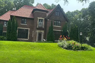 51 W Sarnia St, Winona, MN 55987 - Photo 38
