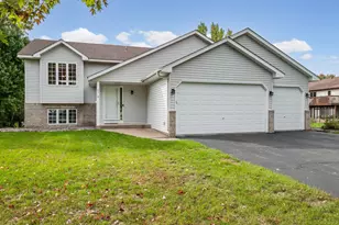 674 Lois Ln, Lino Lakes, MN 55014 - Photo 2
