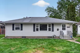 4413 Monroe St NE, Columbia Heights, MN 55421 - Photo 2