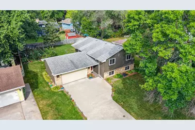 11440 Jonquil Street NW, Coon Rapids, MN 55433 - Photo 2