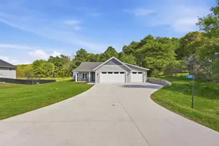 3319 Lakecrest Rd NE, Alexandria, MN 56308 - Photo 2