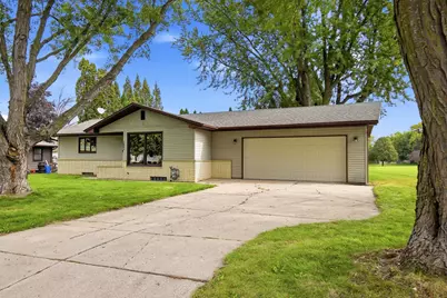 1021 Van Buren Avenue, Owatonna, MN 55060 - Photo 4